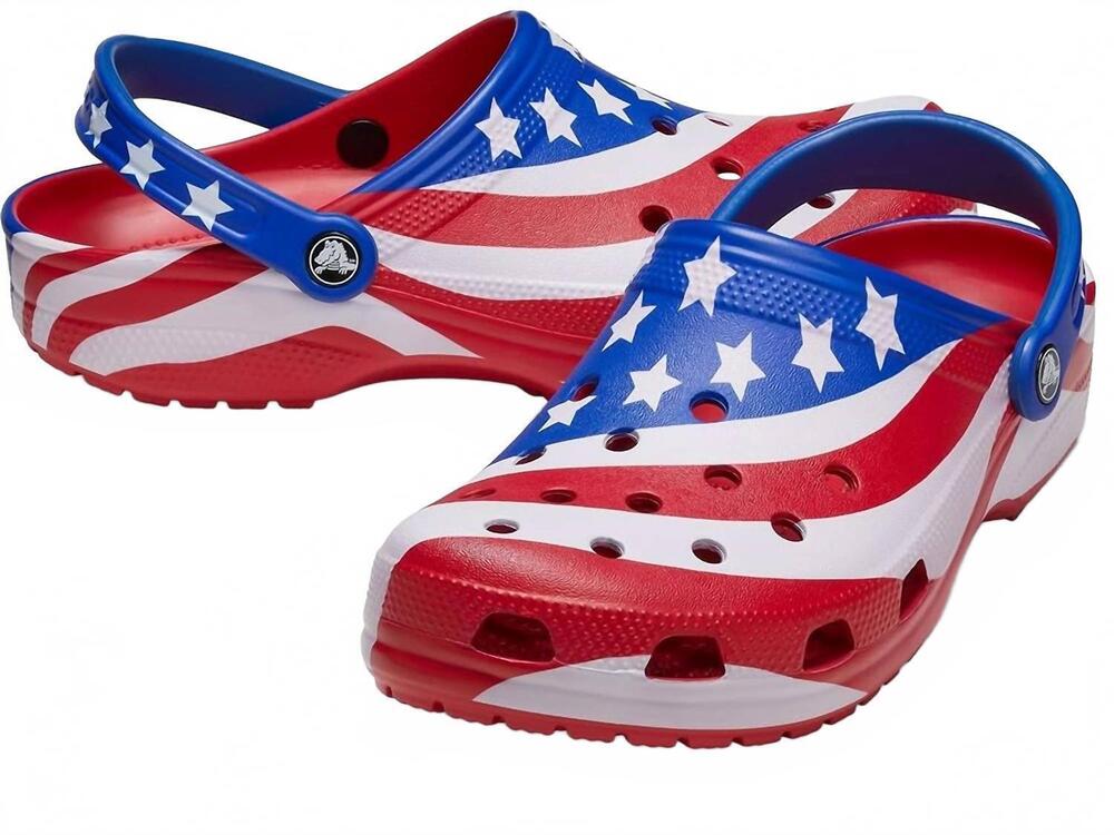 NEW CROCS men's classic american flag casual clogs in multi